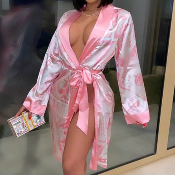 Other - BOUTIQUE Money Printed Satin Robe